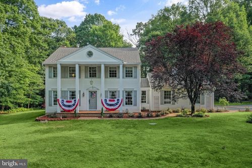58 Highland Dr, FLEETWOOD, PA, 19522-9630 | Card Image