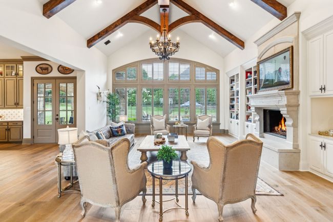Step Inside to All-New Wide Plank Hardwood Flooring, Freshly Textured Walls, and a Completely Repainted Interior | Image 6