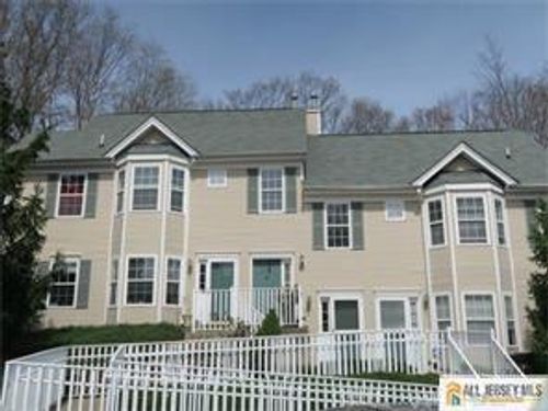 1402 Cypress Ln, East Brunswick, NJ, 08816-5260 | Card Image