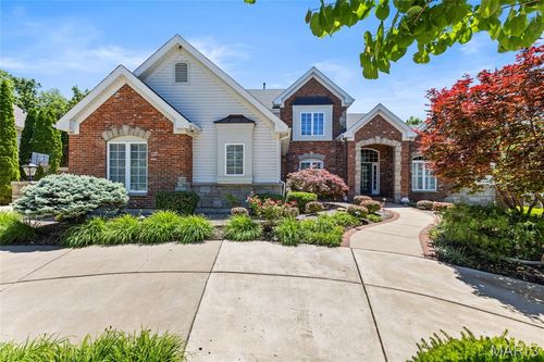 545 Forest Crst, Lake St Louis, MO, 63367-2440 | Card Image