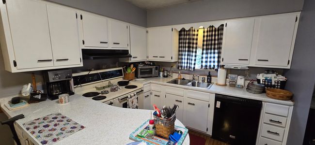 2726 S 10 Th St, House other with 2 bedrooms, 2 bathrooms and null parking in Ironton OH | Image 5