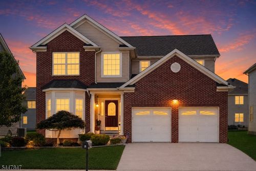 8 Hopkinson Ln, Somerset, NJ, 08873-7460 | Card Image
