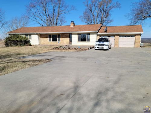 506 Highway 40, Lawrence, KS, 66049-9051 | Card Image