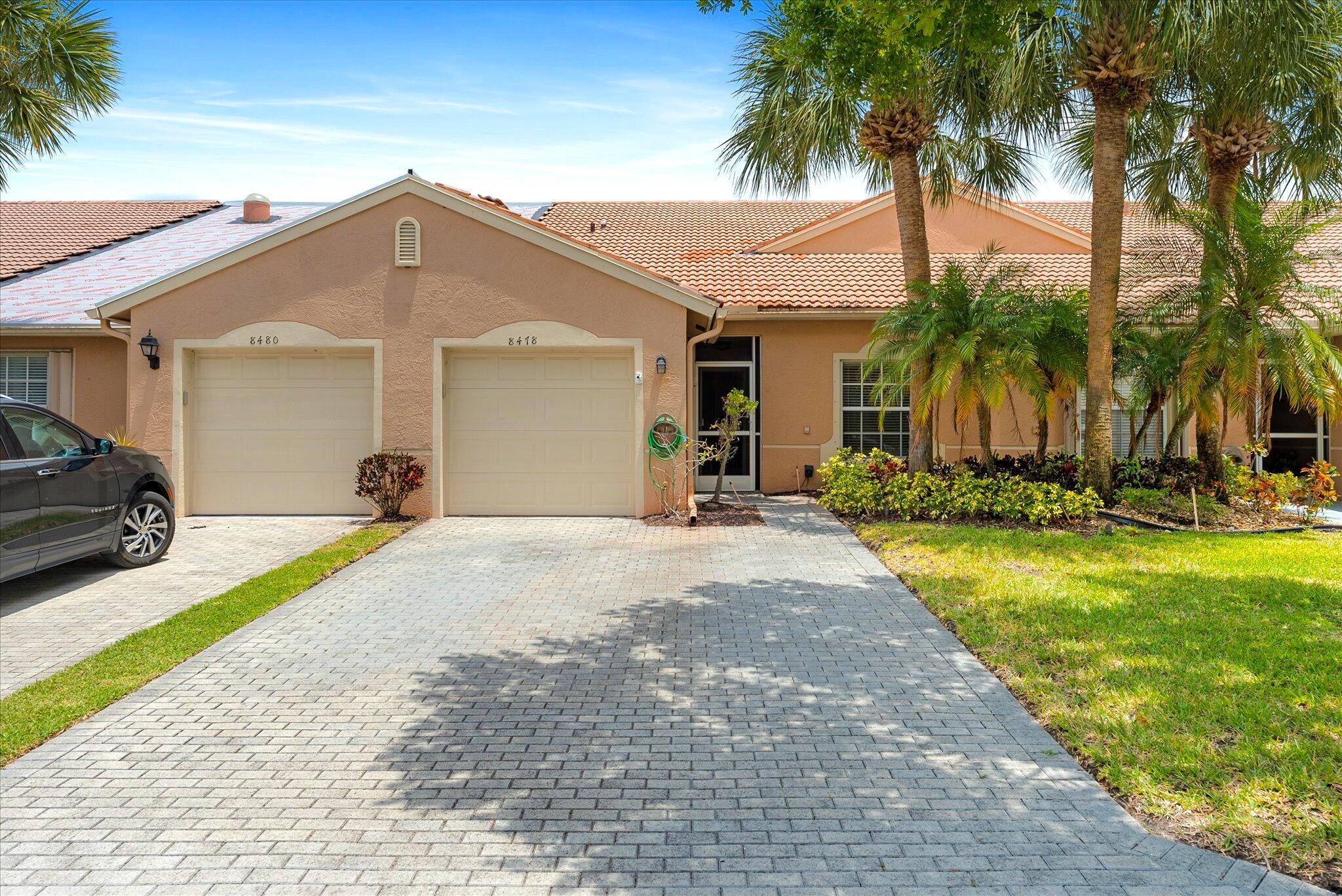 Logia Cir, Boynton Beach, FL 33472