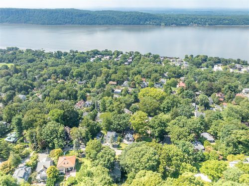 100 Buena Vista Dr, Dobbs Ferry, NY, 10522-3521 | Card Image