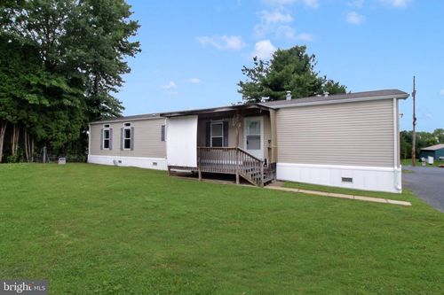 15 Woodland Lane, MERTZTOWN, PA, 19539 | Card Image