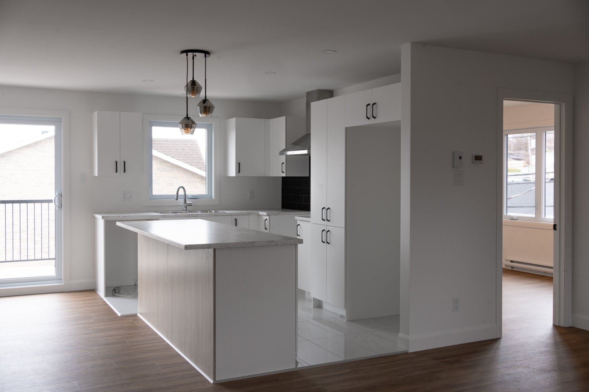 Residential Lease in Québec (La Haute-Saint-Charles) 3