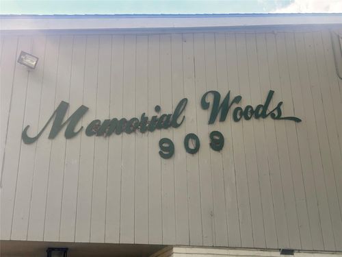 apt-51h-909 Silber Rd, Houston, TX, 77024-3635 | Card Image