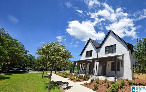 4528 Oakdale Rd, BIRMINGHAM, AL, 35223 | Card Image