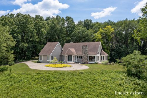 7718 Burrstone Dr, Caledonia, MI, 49316-9570 | Card Image