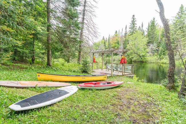 10 Riverside Crt, House other with 3 bedrooms, 2 bathrooms and 5 parking in Bancroft ON | Image 38