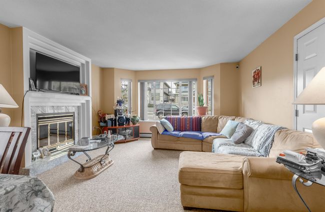 8166 11 Th Avenue, House other with 8 bedrooms, 5 bathrooms and 2 parking in Burnaby BC | Image 14