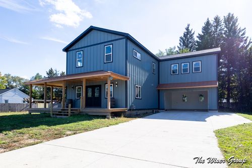 402 48th St Se, Kentwood, MI, 49548-7514 | Card Image