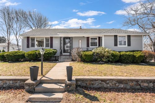 6 Messer Ave, Salem, NH, 03079-4546 | Card Image