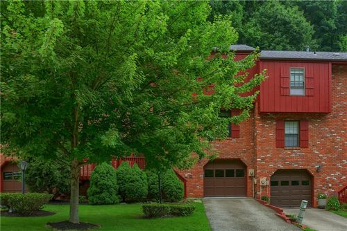 174 Old English Rd, Pittsburgh, PA, 15237-1753 | Card Image