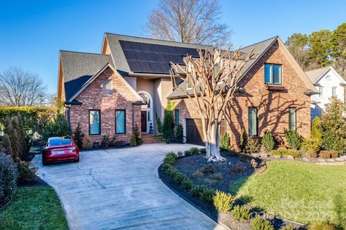 7323 Swansea Ln, Cornelius, NC, 28031-8697 | Card Image