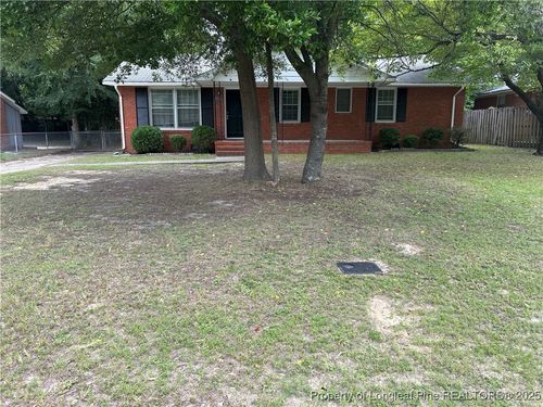 3526 Melrose Rd, Fayetteville, NC, 28304-1612 | Card Image