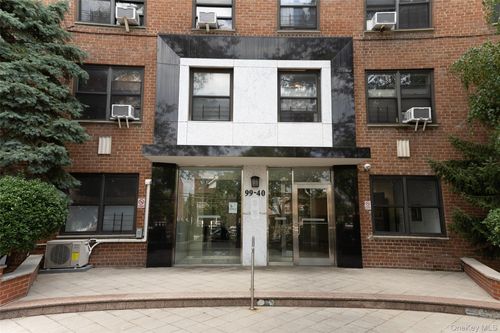 9z-99-40 63rd Rd, Rego Park, NY, 11374-1905 | Card Image