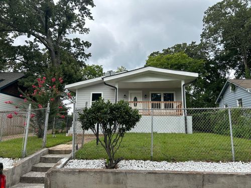 2415 Vine St, Chattanooga, TN, 37404-1619 | Card Image