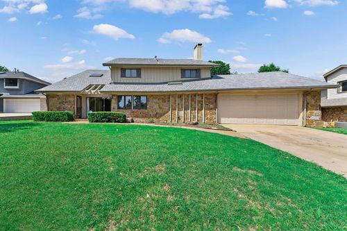 3001 Raintree Rd, Oklahoma City, OK, 73120-1831 | Card Image