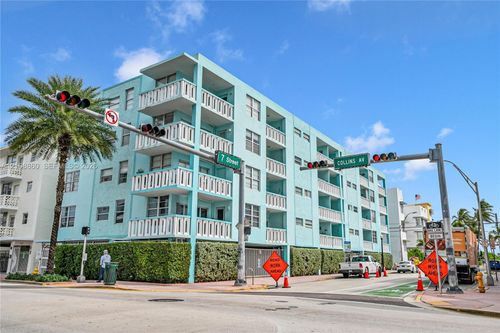 3a-701 Collins Ave, Miami Beach, FL, 33139-6243 | Card Image