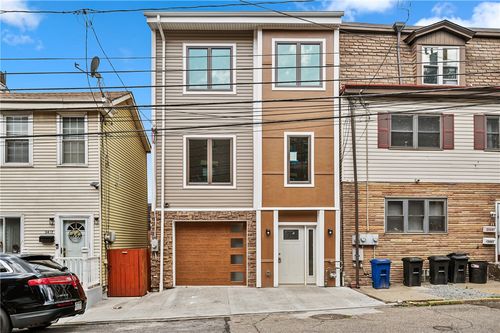 3439 Denny St, Pittsburgh, PA, 15201-1338 | Card Image
