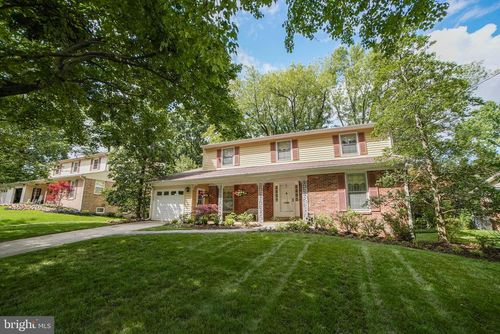 11816 Prestwick Rd, Rockville, MD, 20854-3630 | Card Image