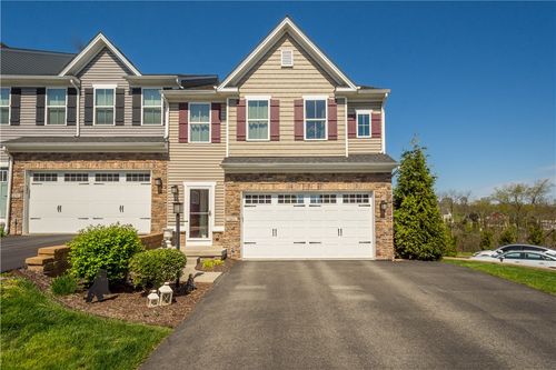 1461 Deer Creek Crossing Dr, Cecil, PA, 15317 | Card Image