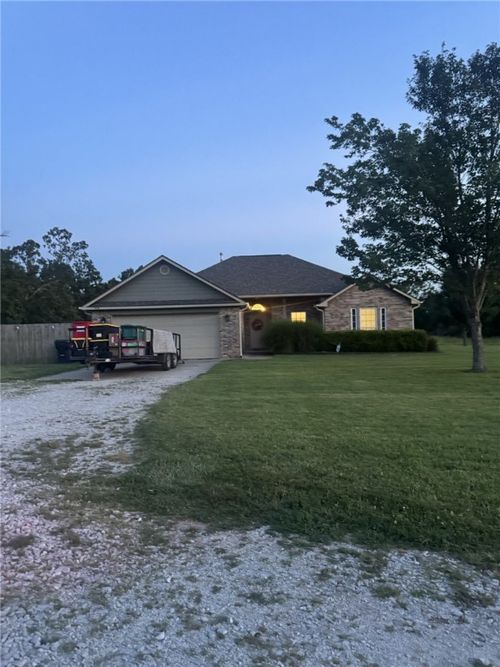 904 Mccann Rd, Rogers, AR, 72758-0124 | Card Image
