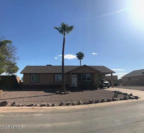 11679 W Benito Dr, Arizona City, AZ, 85123-6054 | Card Image
