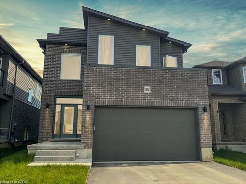 1272 Sandbar St, London, ON, N6G0Y3 | Card Image