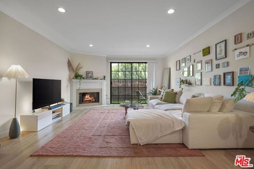apt-203-10336 Almayo Ave, Los Angeles, CA, 90064-2661 | Card Image