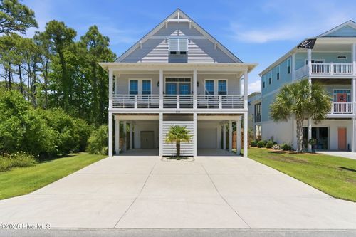 804 Texas Ave, Carolina Beach, NC, 28428-6503 | Card Image