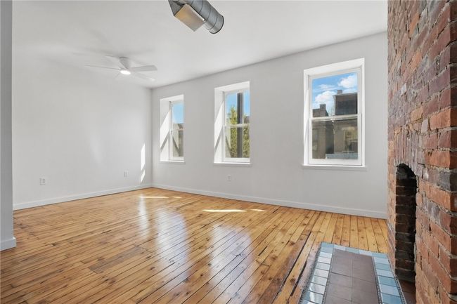 Apartment | Image 16