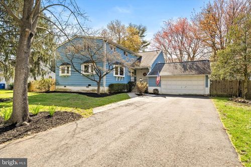 44 Wagon Bridge Run, MOORESTOWN, NJ, 08057-2859 | Card Image