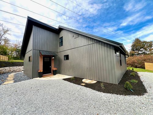 6670 S Old State Road 37, Bloomington, IN, 47401-8912 | Card Image