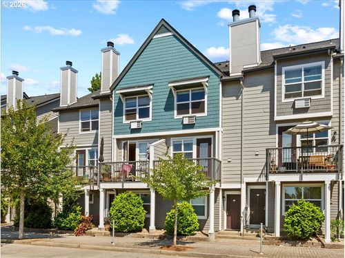 758 Se Fairwinds Loop, Vancouver, WA, 98661-8087 | Card Image