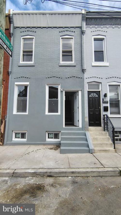 1537 W Seltzer St, PHILADELPHIA, PA, 19132-2220 | Card Image