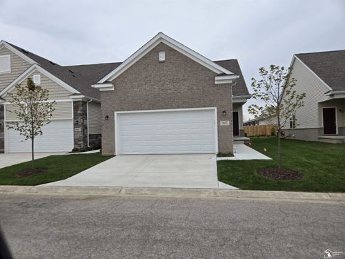 57-807 Plum Village Dr, Monroe, MI, 48161-9670 | Card Image
