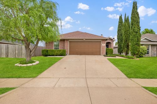 460 Cranbrook Ln, Grand Prairie, TX, 75052-5158 | Card Image