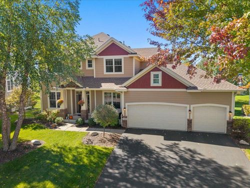 1618 Headwaters Ln, Woodbury, MN, 55129-6234 | Card Image