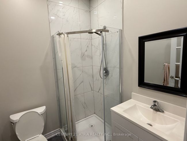 52 Luzon Ave, House attached with 5 bedrooms, 5 bathrooms and 1 parking in Markham ON | Image 10
