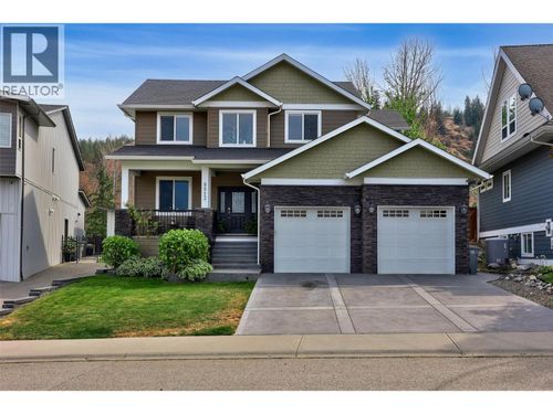 8913 Grizzly Crescent, Kamloops, BC, V2C6T9 | Card Image