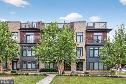 432 Barlow Pl, BETHESDA, MD, 20814-2160 | Card Image