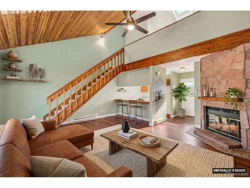 l-l-4-1050 S Saint Vrain Ave, Estes Park, CO, 80517-7463 | Card Image