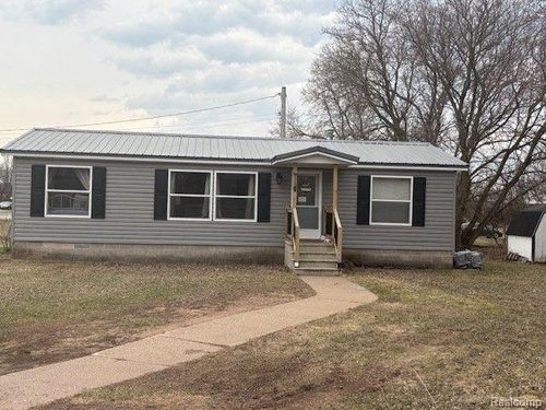 330 12th Ave, Norway, MI, 49870-1014 | Card Image