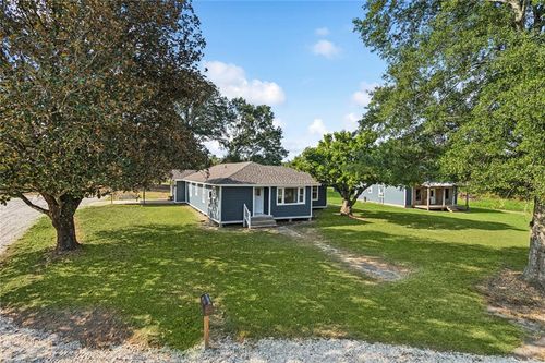 17272 Highway 40 E, Independence, LA, 70443-2666 | Card Image