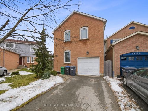 upper-3067 Ilomar Crt, Mississauga, ON, L5N5B5 | Card Image