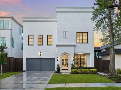 1118 Jackson Blvd, Houston, TX, 77006-1210 | Card Image