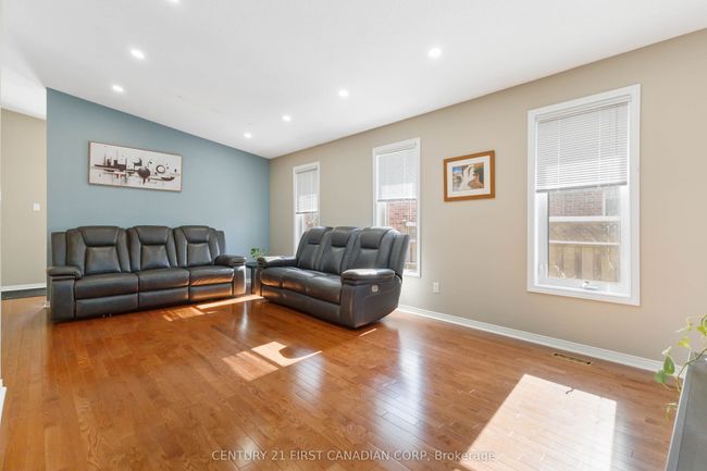 256 White Sands Dr, House other with 4 bedrooms, 2 bathrooms and 2 parking in London ON | Image 6